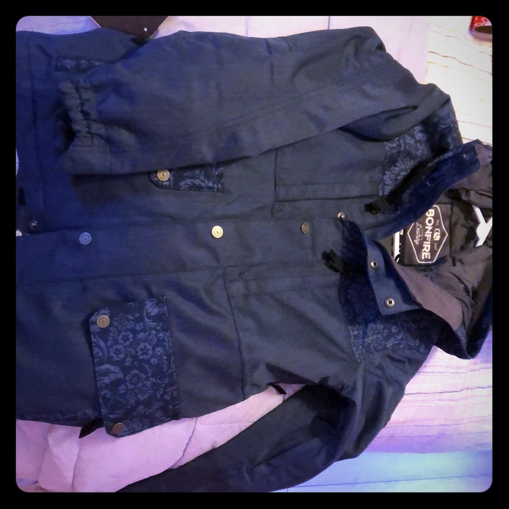 Snowboarding/ Ski jacket. NWT